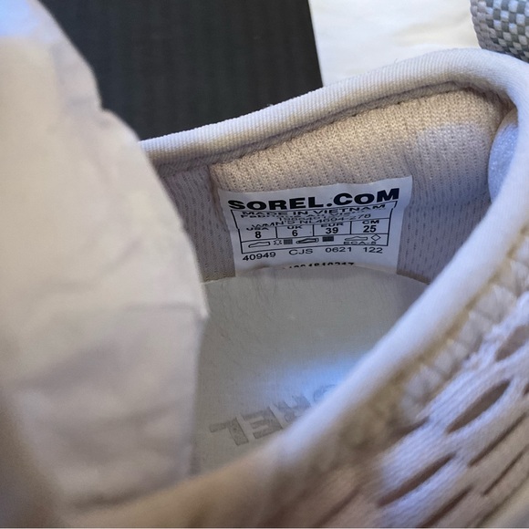 Sorel Kinetic Impact Lace Up Sneakers - Size 8 - New in Box - Picture 9 of 12